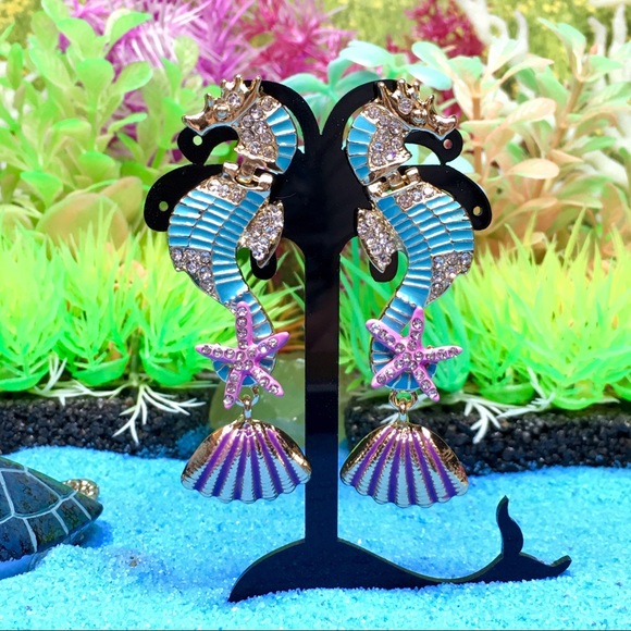 Enamel Seahorse Earrings with Rhinestones - Picture 4 of 8